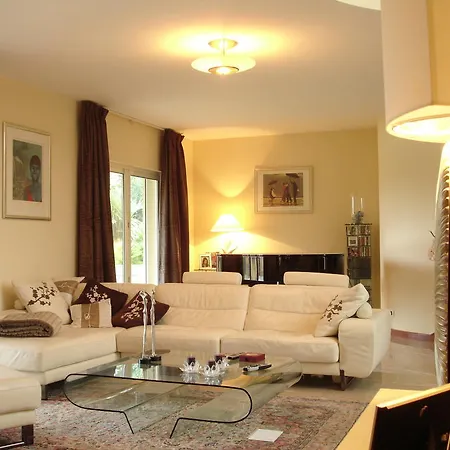 Rose Hill * Beauvallon (Var)