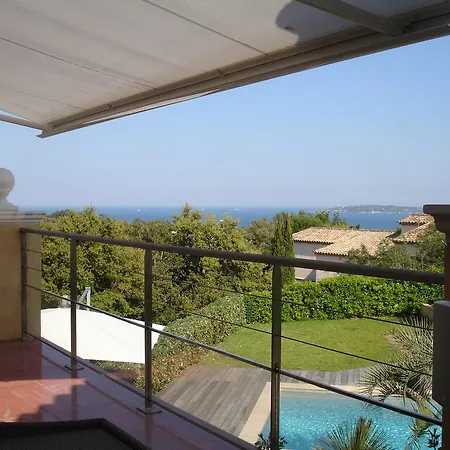 Couette-café Rose Hill Beauvallon (Var)